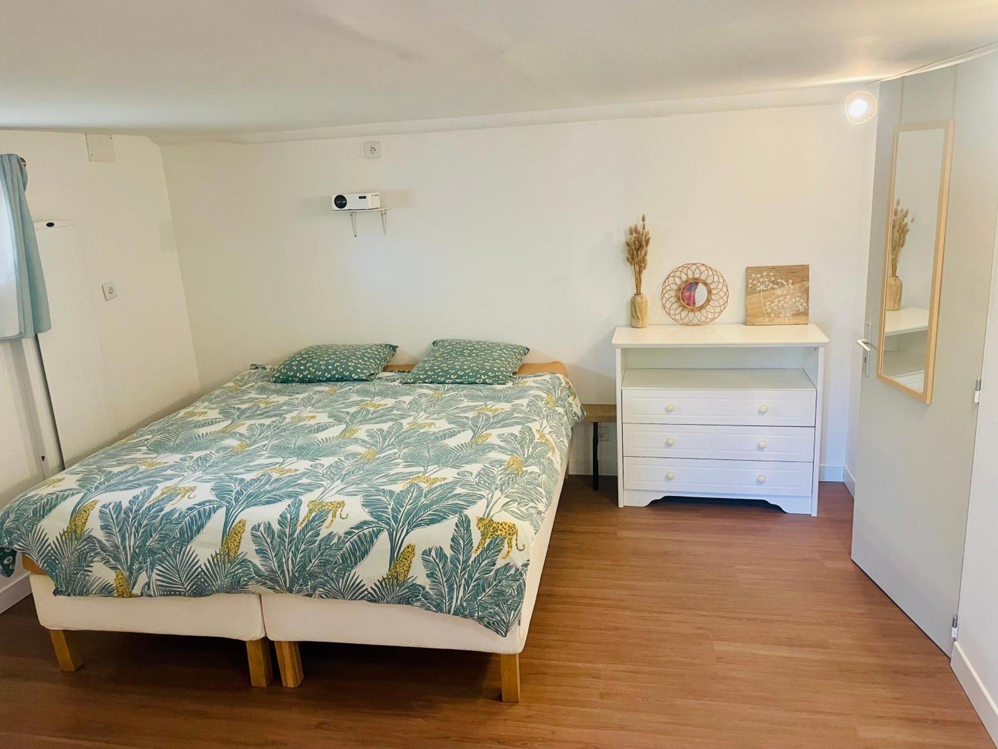 Grande Maison Avec Jardin Holiday home